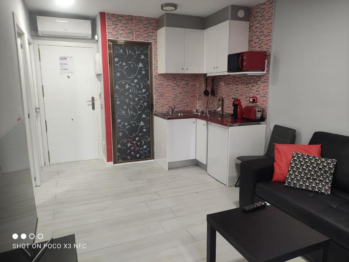 Moderno Apartamento Zona Playa De Levante Benidorm Eksteriør billede