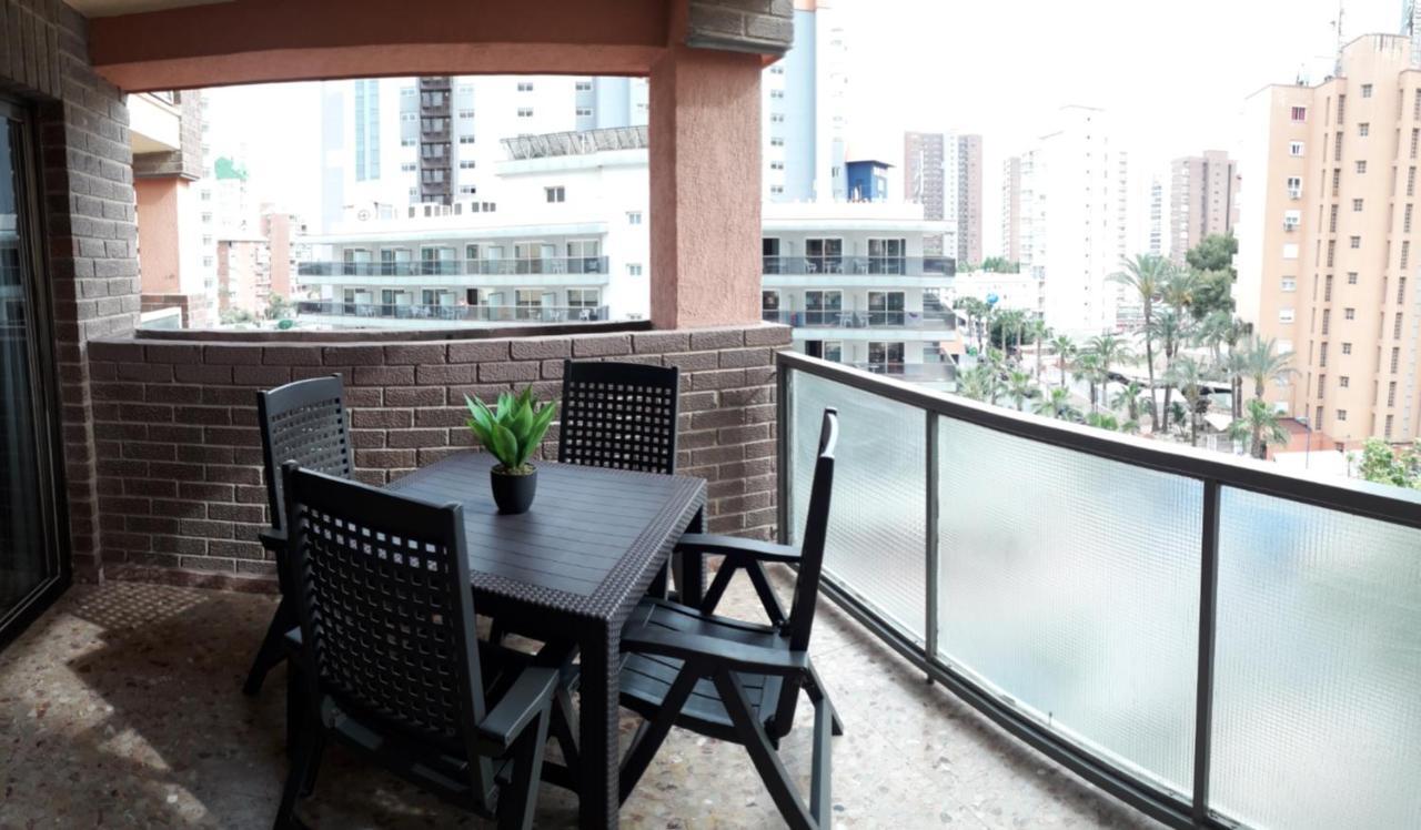 Moderno Apartamento Zona Playa De Levante Benidorm Eksteriør billede